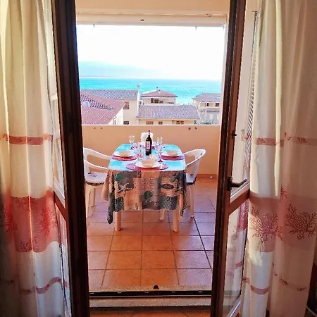Casa Del Faro Daire Isola Rossa (Sassari)
